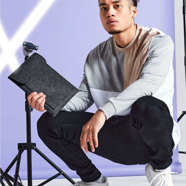 Felt iPad Slip Thumbnail